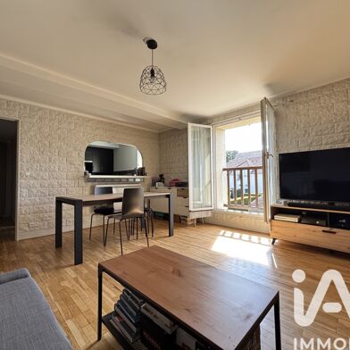 Appartement 3 pièces 230000 €