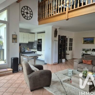 Appartement 4 pièces 1400 €