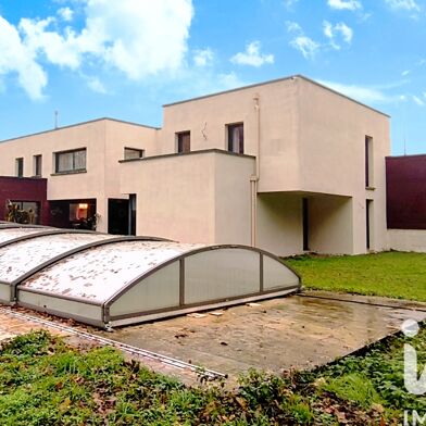 Maison 12 pièces 468000 €