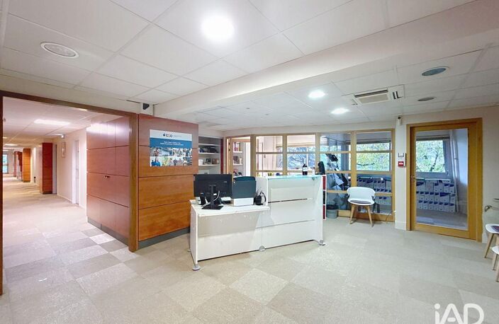 Vente Bureaux 447 m&sup2; — photo 2