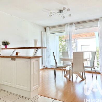 Appartement 3 pièces 232000 €