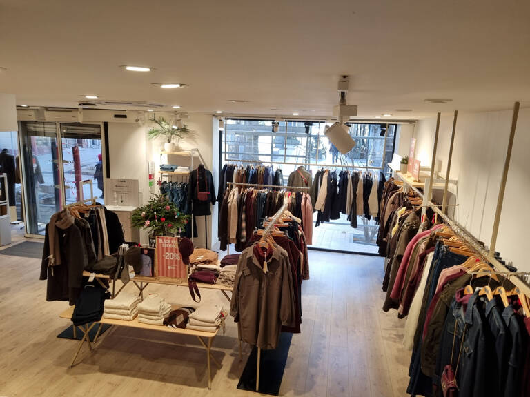 Fonds de commerce prêt à porter — photo 1