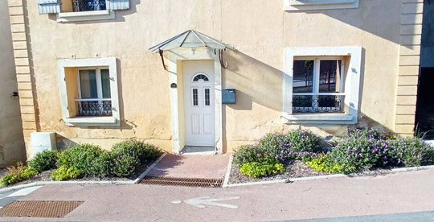 Maison Familiale Non Mitoyenne  110 m²  et Jardin avec — photo 1
