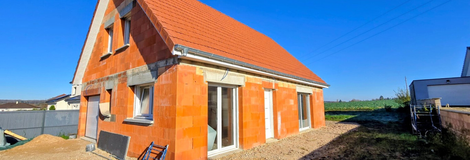 Maison 5 Pièces 114 m² à vendre à Gray-la-Ville (70100)