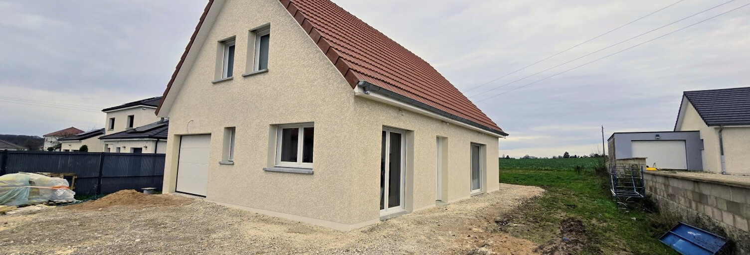 Maison 5 Pièces 114 m² à vendre à Gray-la-Ville (70100)