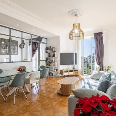 Appartement 4 pièces 679000 €