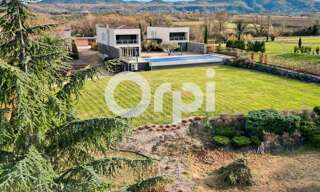 Maison 8 Pièces 250 m² à vendre à Ruoms (07120)