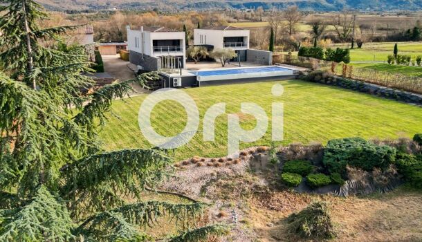 Villa / Maison 8 pièces  à vendre Ruoms 07120