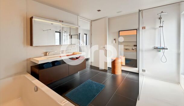 Villa / Maison 8 pièces  à vendre Ruoms 07120