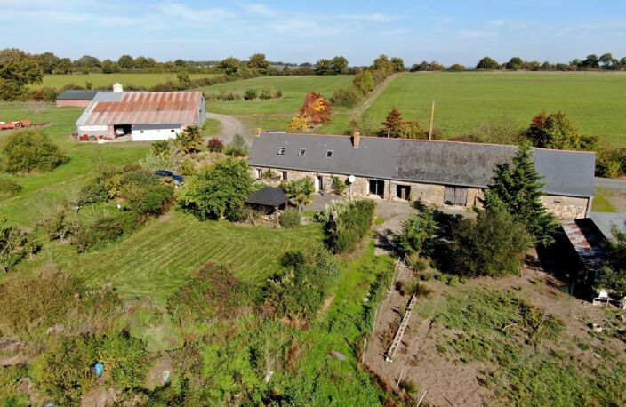 FERME SUR 30 ha AVEC LONGERE ET DEPENDANCE — photo 3