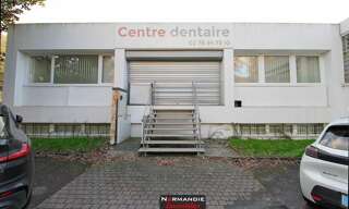 Commerce 23 Pièces 548 m² à louer à Petit-Couronne (76650)