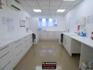 LOCAL D'ACTIVITE TERTIAIRE SUR 548M² SUR 2 NIVEAUX ET 20 PLACES — photo 4