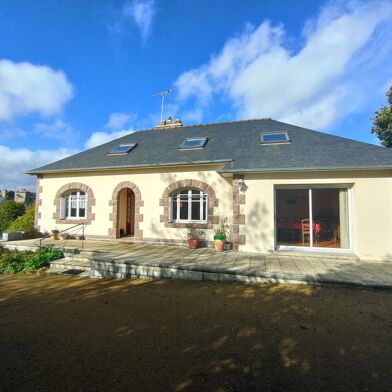 Maison 6 pièces 220500 €