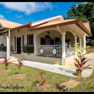 Maison 5 pièces 1650 €