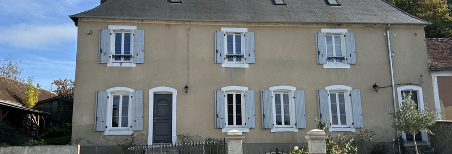 Maison 8 Pièces 220 m² à vendre à Sceaux-sur-Huisne (72160)