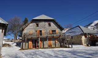 Maison 12 Pièces 300 m² à vendre à Allos (04260)