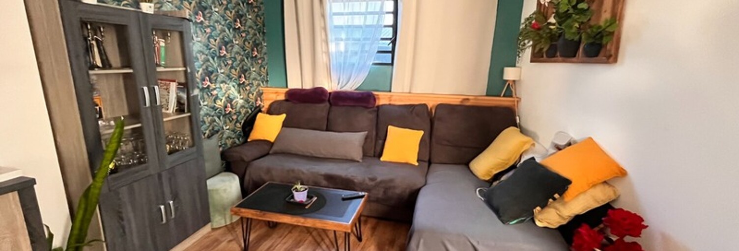 Immeuble  174 m² à vendre à Saint-Pierre (97410)