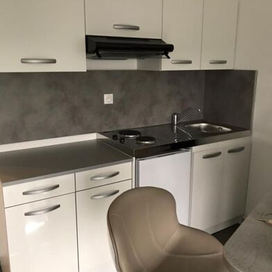 Appartement 1 pièces 470 €