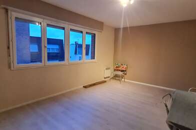 Appartement 1 pièces 740 €