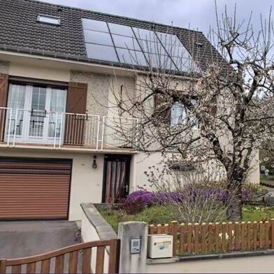 Maison 6 pièces 1300 €