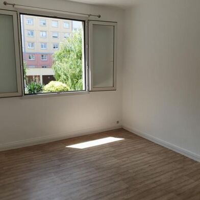Appartement 3 pièces 650 €