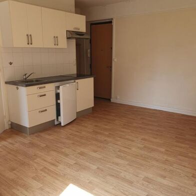 Appartement 1 pièces 390 €