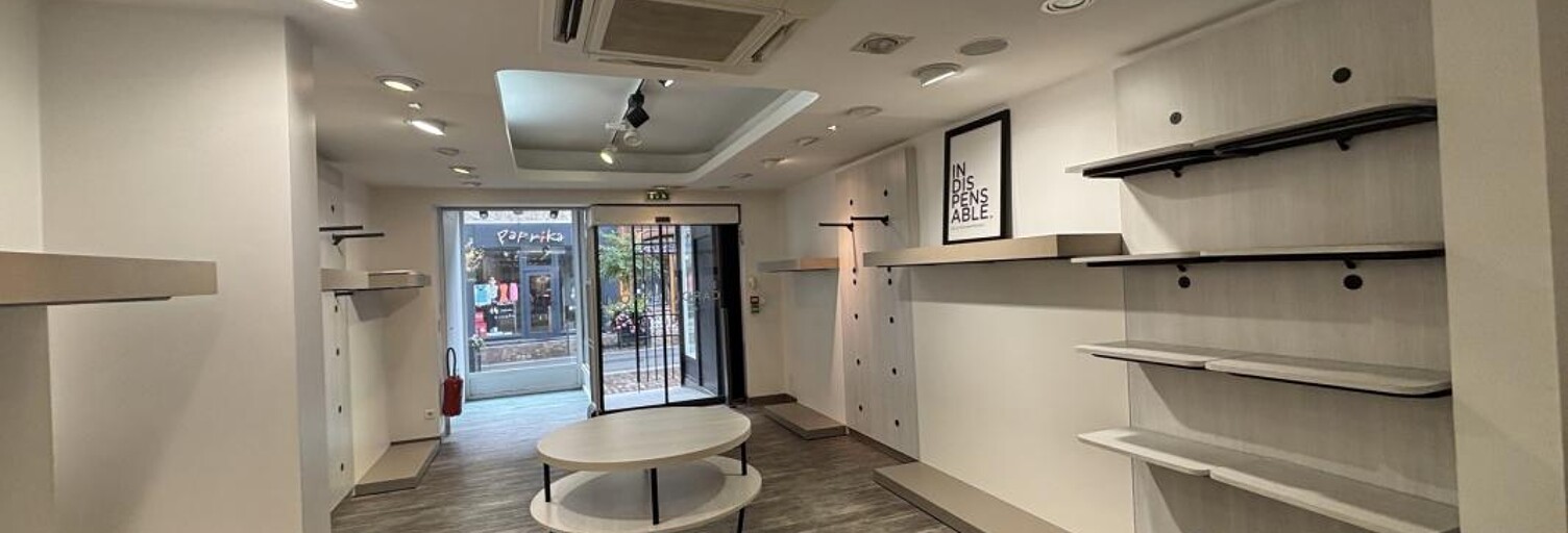 Commerce  120 m² à louer à Saint-Omer (62500)