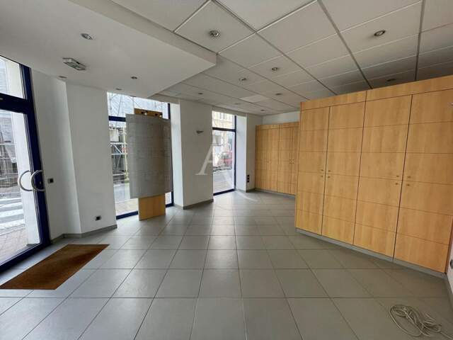 Local commercial Boulogne Sur Mer 52 m2 — photo du bien