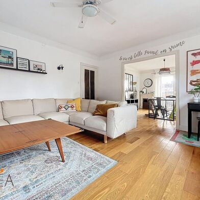 Appartement 5 pièces 275000 €