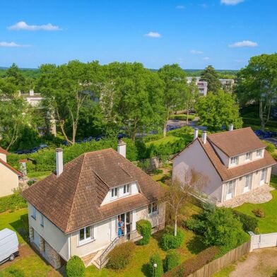 Maison 5 pièces 546000 €