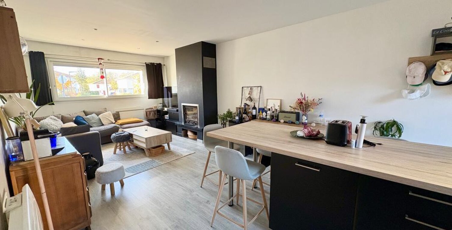 Appartement À Vendre — photo 1