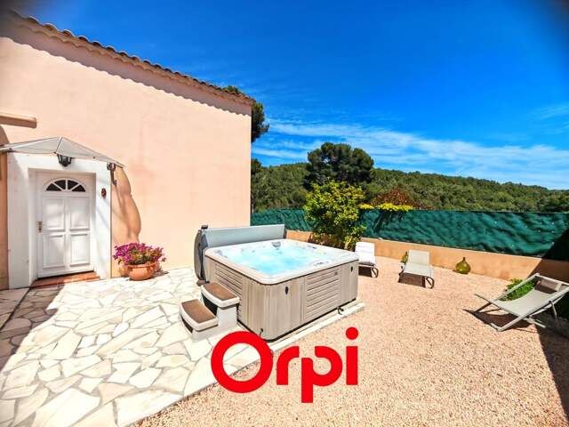 BANDOL MAISON 110M² EN BON ETAT AVEC JARDIN — photo du bien