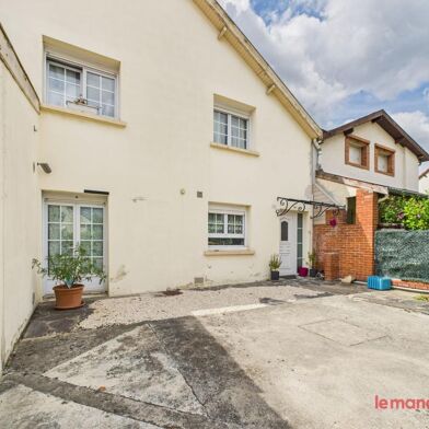 Maison 7 pièces 256800 €