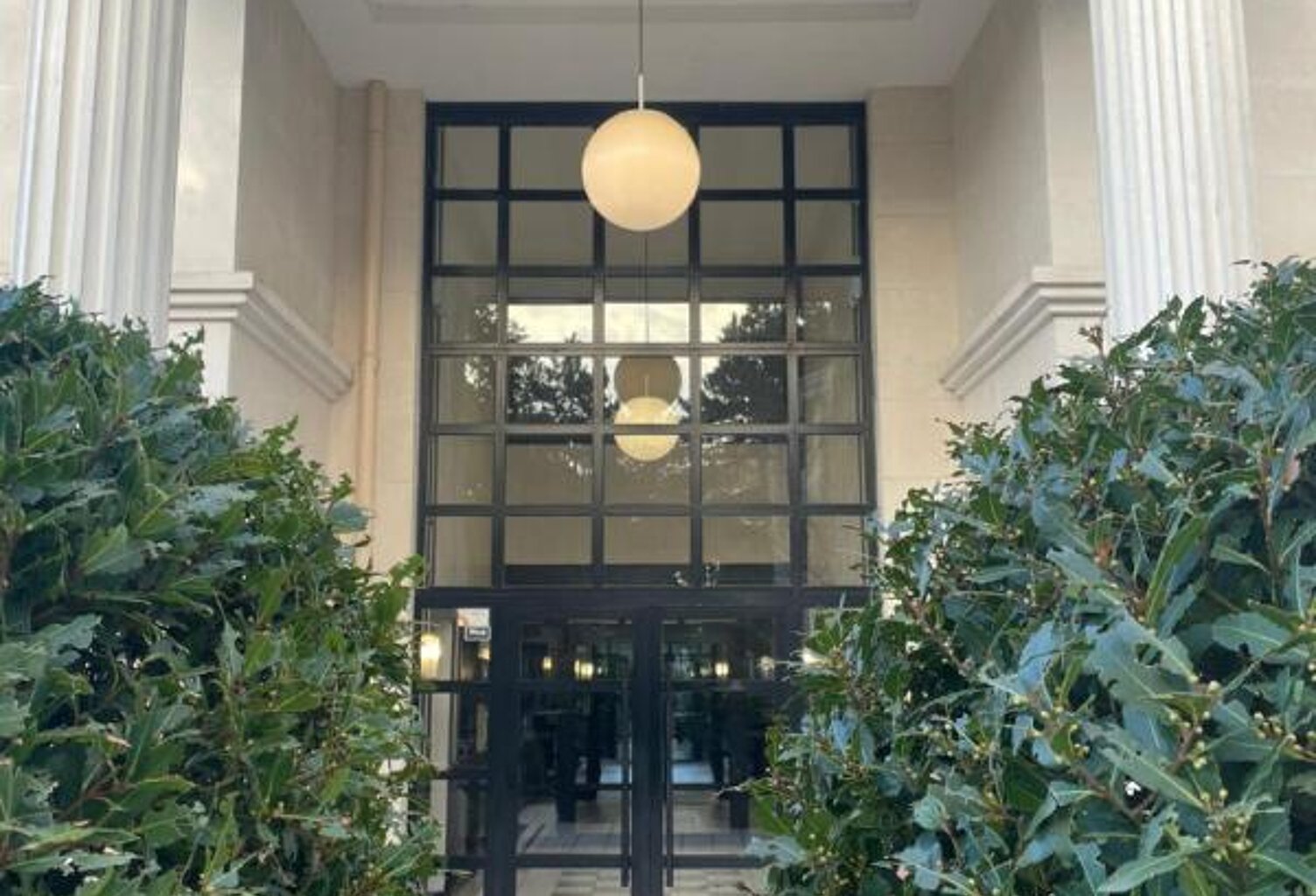 Appartement prestations de standing Ville D Avray 5 pièce(s) 102.53 m2 Prix 914 300  Frais de notaire réduits — photo 1