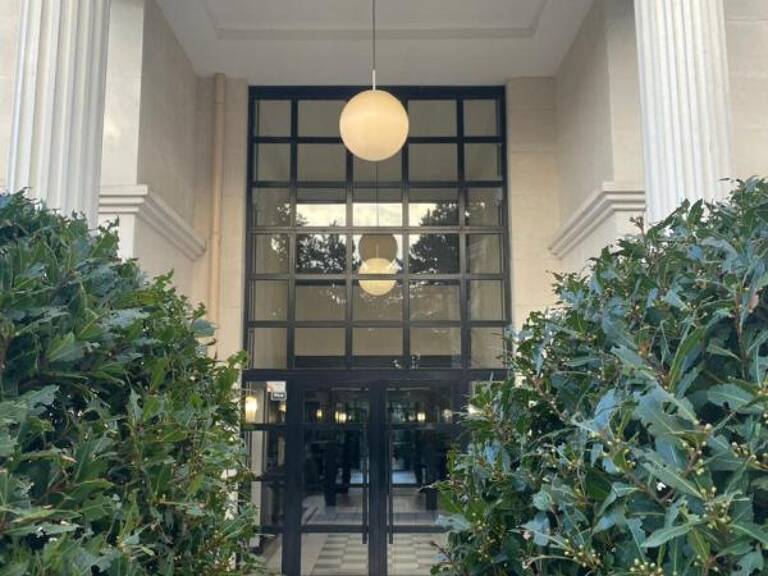 Appartement prestations de standing Ville D Avray 5 pièce(s) 102.53 m2 Prix 914 300  Frais de notaire réduits — photo 1