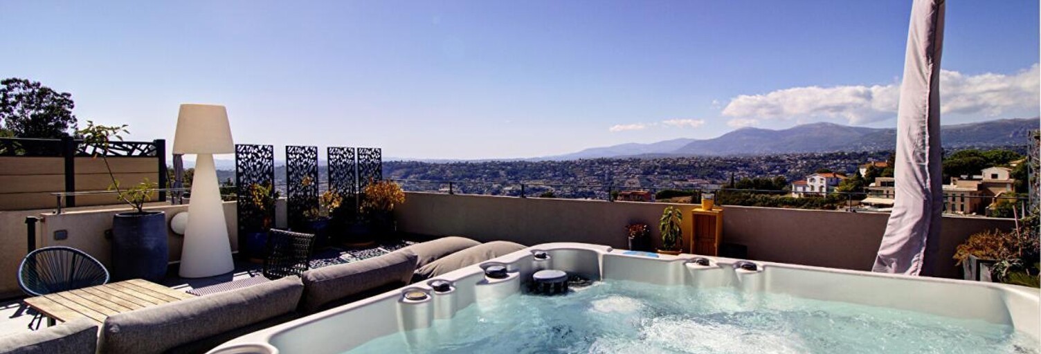 Maison 5 Pièces 120 m² à vendre à Nice (06200)