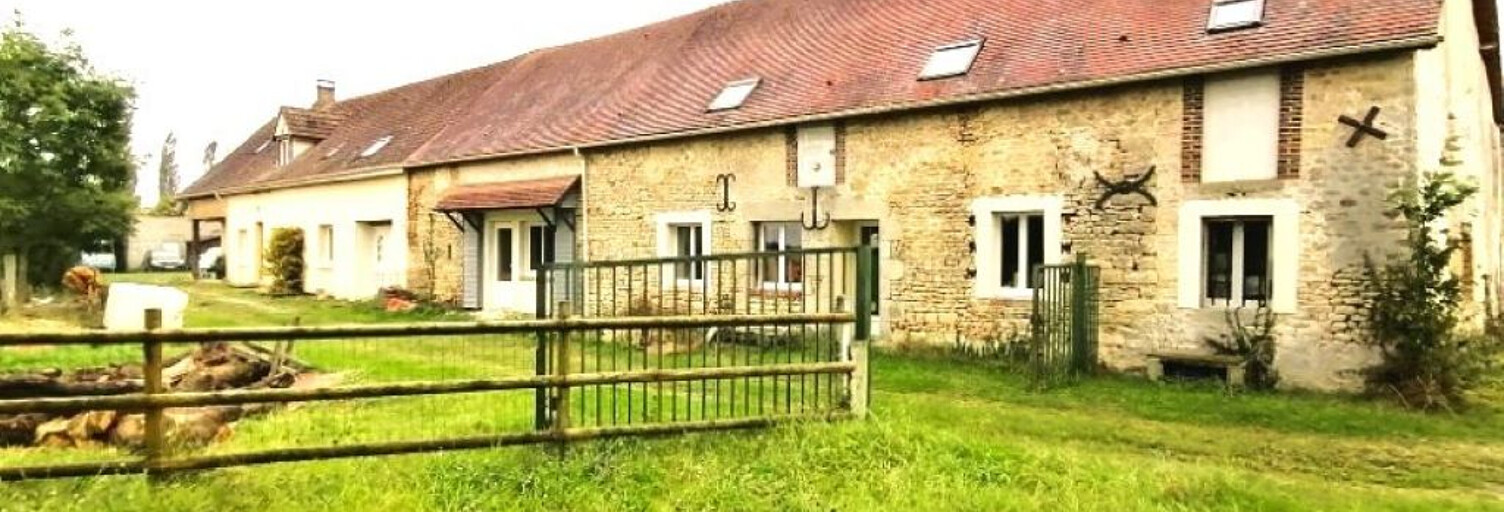 Maison 17 Pièces 435 m² à vendre à Neauphe-sous-Essai (61500)