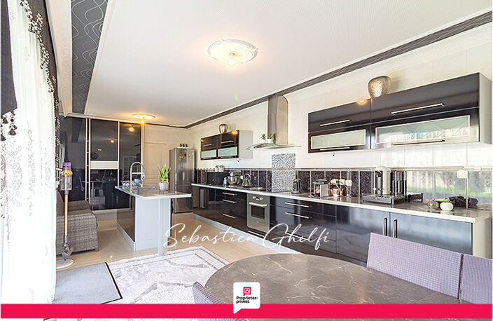 Romorantin grande maison avec 6 chambres, piscine et grand garage — photo 4