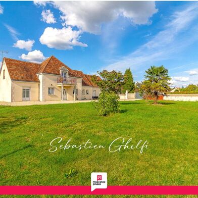 Maison 8 pièces 397100 €