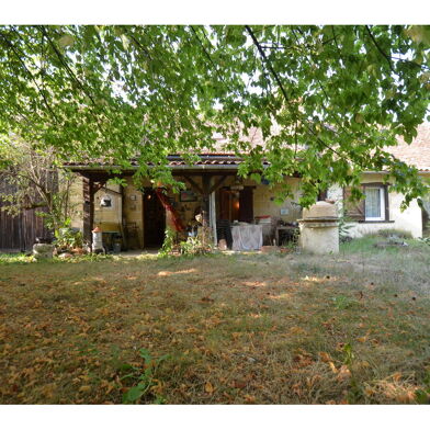 Maison 8 pièces 91885 €