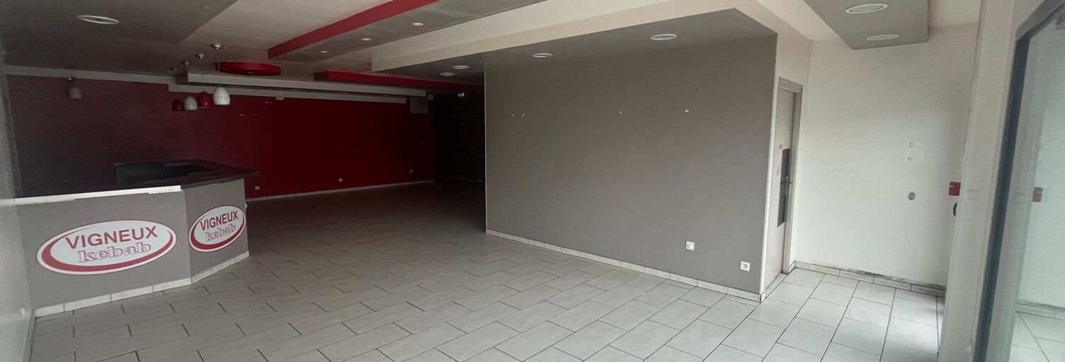 Commerce  106 m² à louer à Vigneux-de-Bretagne (44360)