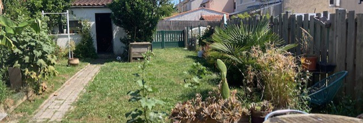 Maison 5 Pièces 95 m² à vendre à Saintes (17100)