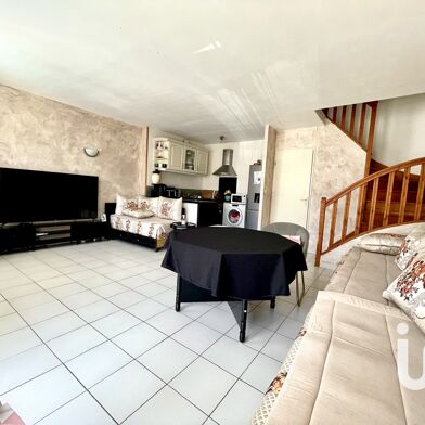 Appartement 3 pièces 135000 €