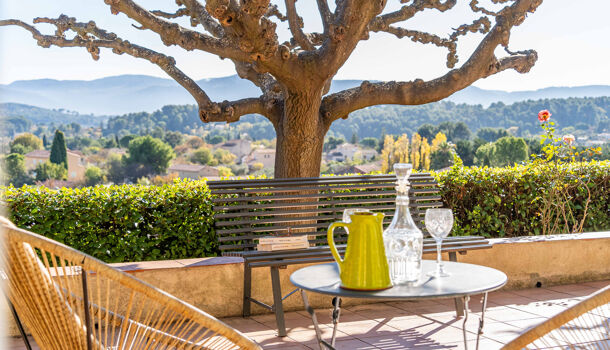 Villa / Maison 4 pièces  à vendre Roquevaire 13360