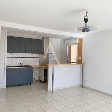 Appartement 3 pièces 720 €