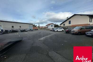 Commerce  2500 €