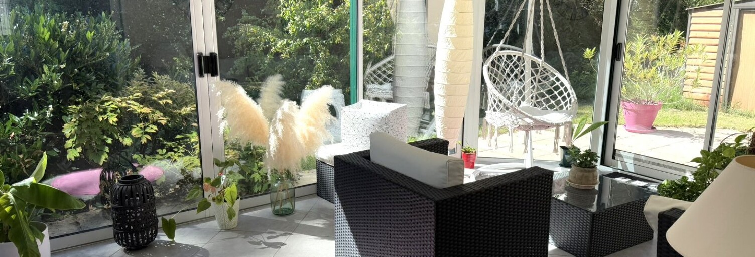 Maison 8 Pièces 128 m² à vendre à Saint-Denis-de-l'Hôtel (45550)