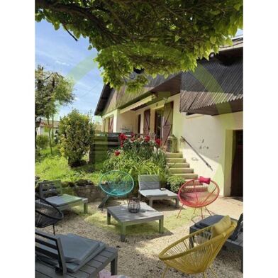 Maison 4 pièces 742000 €