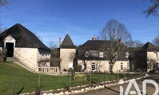 Maison 30 Pièces 1000 m² à vendre à Saint-Denis-lès-Martel (46600)