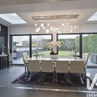 Maison 8 pièces 850000 €